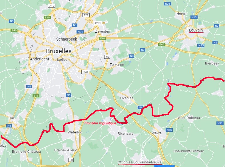Carte : les deux Louvain avec, en pointillé, les limites de la zone bilingue de Bruxelles.