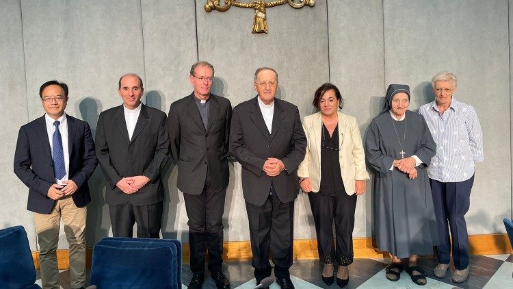 I relatori alla conferenza stampa di Beatificazione di Papa Luciani