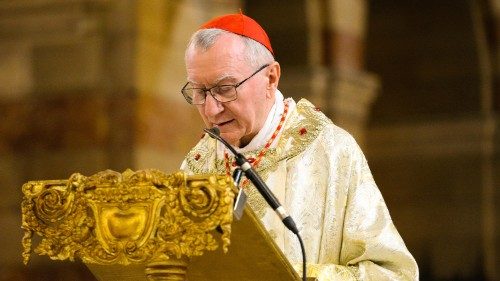 Cardinal Parolin came to bring the message of the Pope to the Marseillais