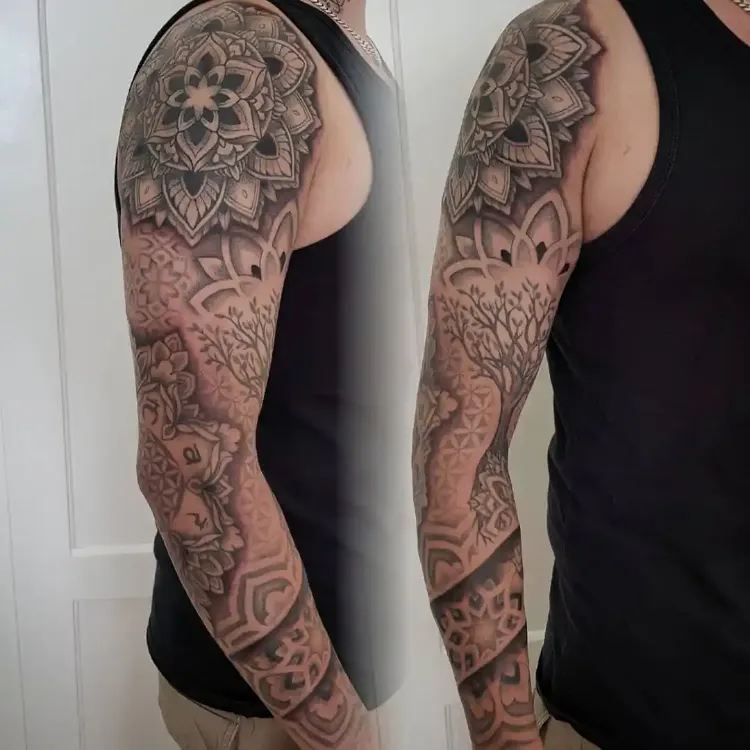 tattoo trend 2022 dotwork style pointilism full arm man