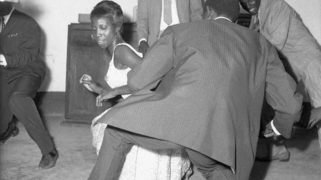 Malick Sidibé: 'Dancing the twist', 1965